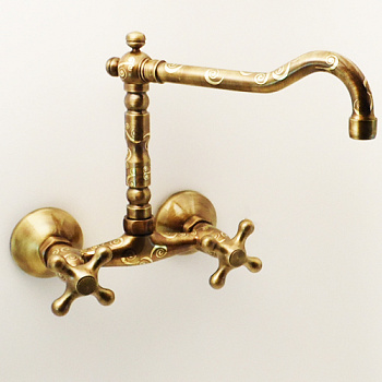 Смеситель для кухни настенный с изливом ANTIQUE DANIEL REVIVAL DECORA SPIRAL V7007YC90 бронза/декор