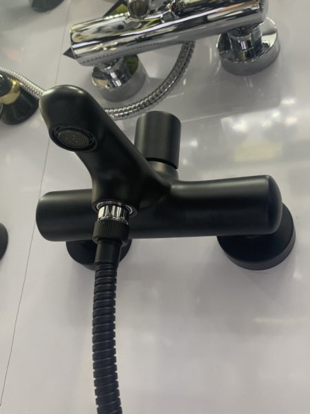 FU61015_4