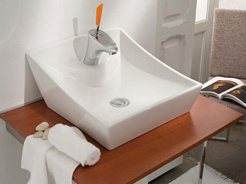 Раковина накладная BATHCO SORIA 4002 белый 400x410x180