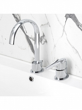 Смеситель для раковины на 2 отверстия CLEVER MIKURA 97411 хром