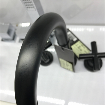 Смеситель для раковины на 3 отверстия  DANIEL JAX J500315 чёрный матовый