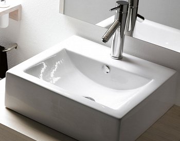 Раковина накладная/подвесная с переливом BATHCO BOLONIA 0010 белый 510x455x155