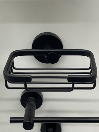 HIPS95215_3