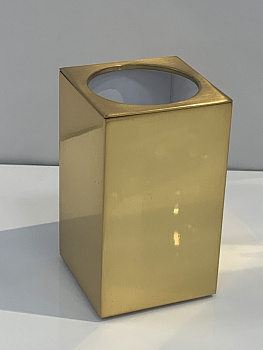 Стакан настольный WINDISCH BOX METAL 91305SO золото матовое 60x60h105