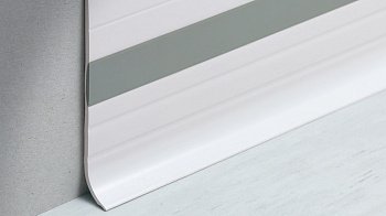 Плинтус ПВХ WALLPROTECTION WB100P11/22270 белый/серый
