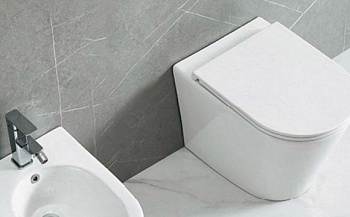 Унитаз приставной безободковый с сиденьем микролифт BATHCO ANTEQUERA 4570 белый 545x370x405 