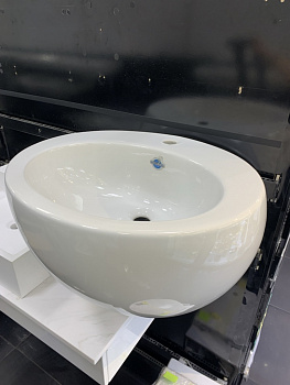 Раковина подвесная LAUFEN ALESSI One 1097.2.400.104.1 600х525х430